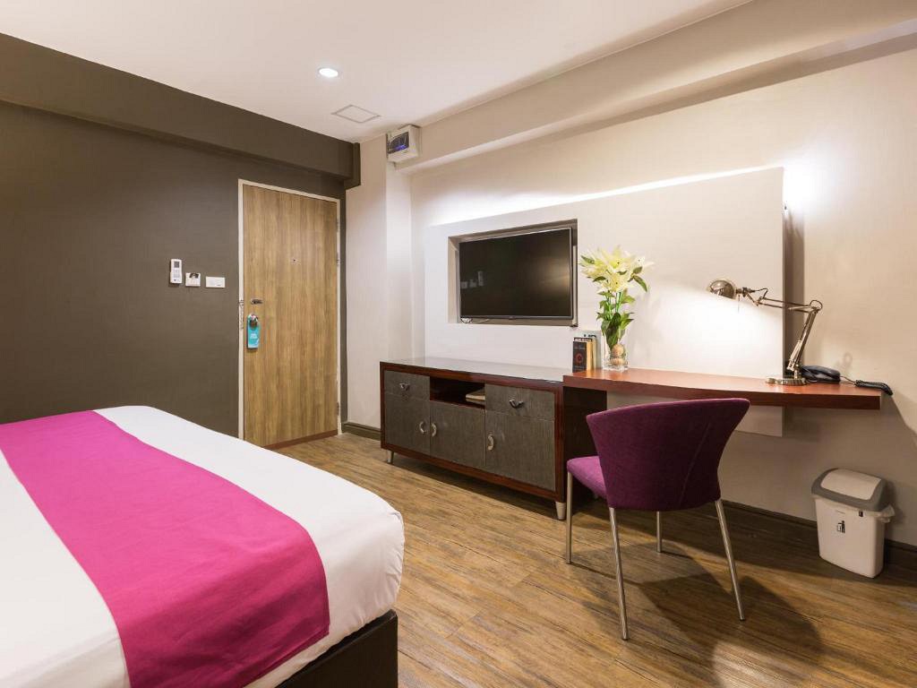 https://www.ratchadapointhotel.com/images/8.jpg
