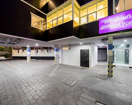 Facilities & Services